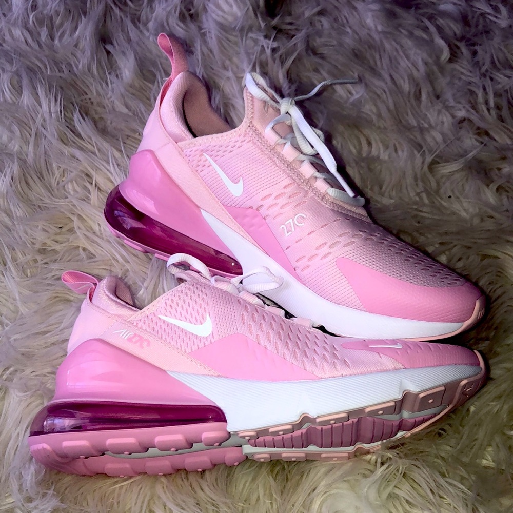 BNIB Pink Nike Air Max 270 GS Sneakers 💕 SOLD OUT EVERYWHERE